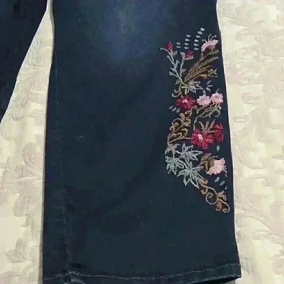 Women's Jeans Plus Size 2XL - Picture 5 of 9